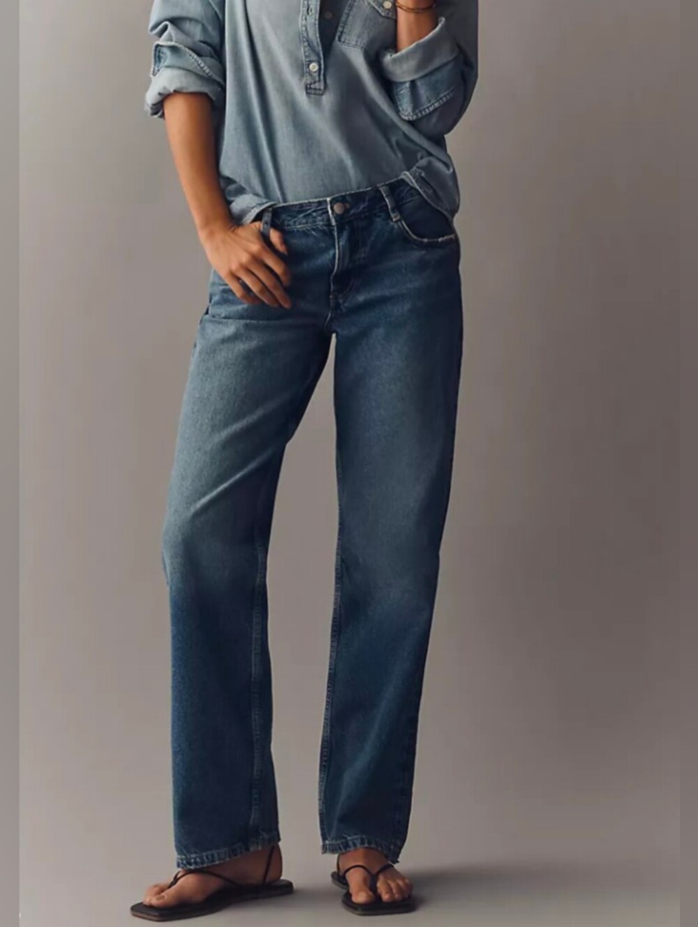 Anthropologie Pilcro Mid-Rise Straight Leg Jeans Medium Denim Size 24T NWT
